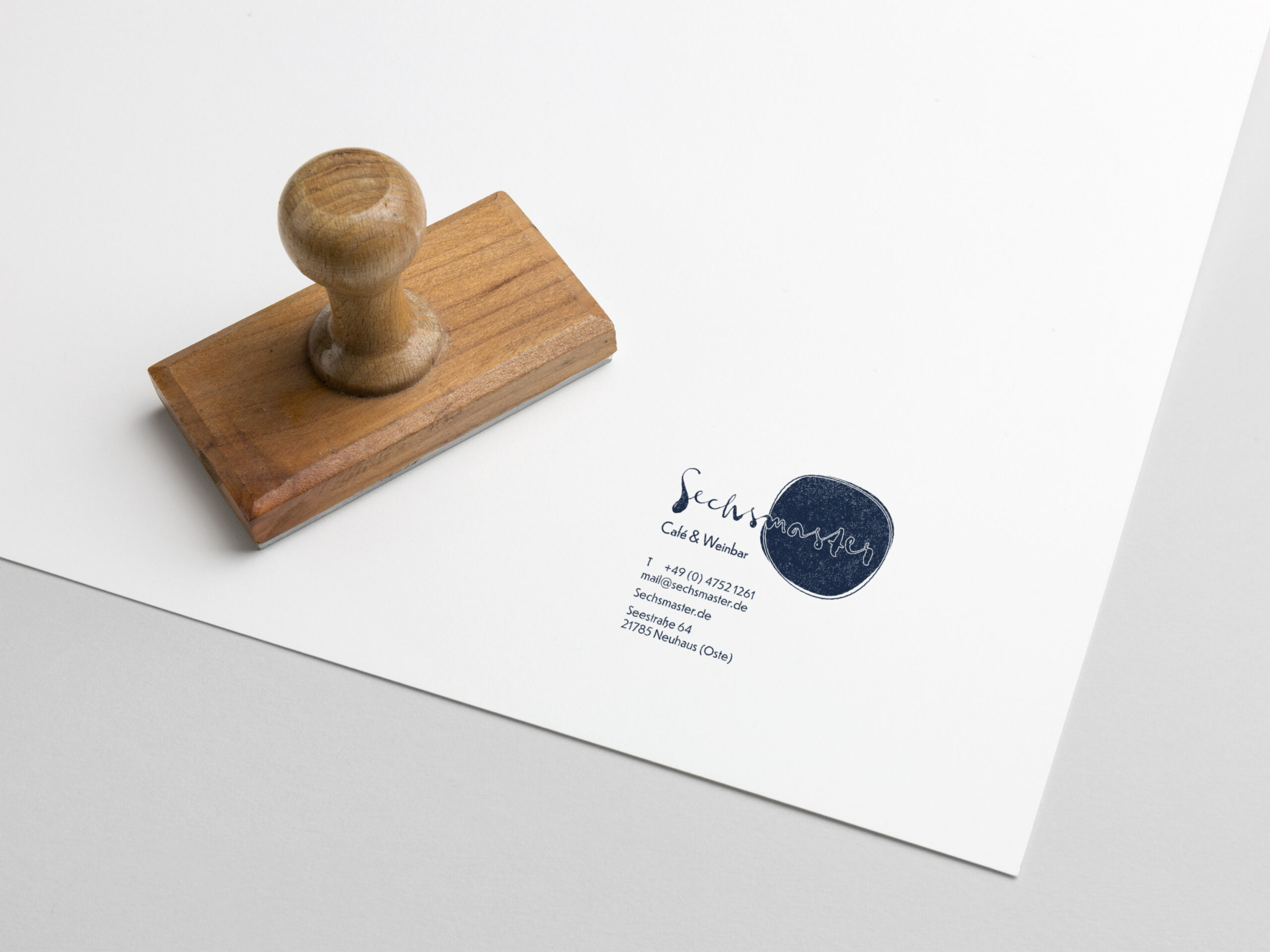 Rubber-Stamp-PSD-MockUp-4